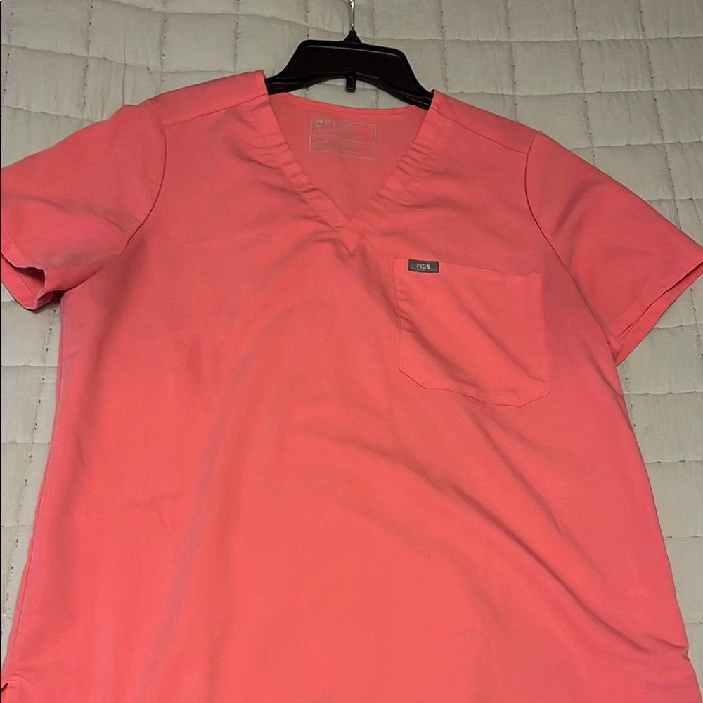 Figs Catarina size large